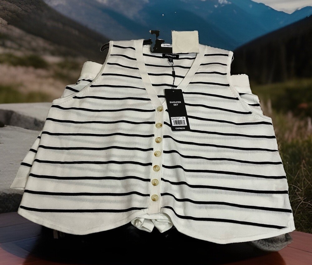 Express White and black striped knit tank top and shorts set 2pcs Women XL
